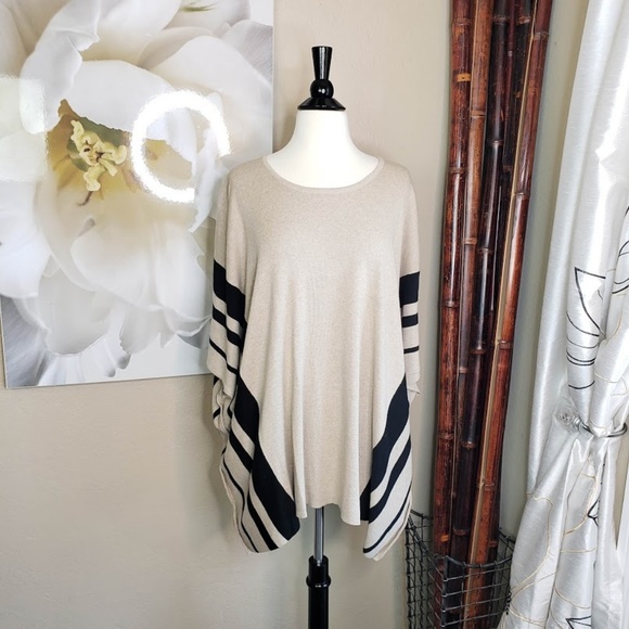 Calvin Klein Sweaters - Calvin Klein ~ Tan + Black Poncho ~ Size L/XL